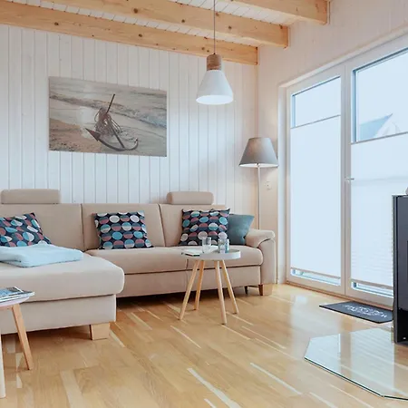 Maranatha Nyaraló *